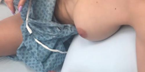 CAMSODA - Public Hospital Handjob for visiting BF