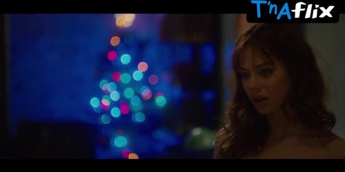 Analeigh Tipton Butt,  Underwear Scene  in Two Night Stand