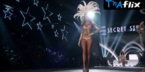 Doutzen Kroes Underwear Scene  in The Victoria'S Secret Fashion Show 2012