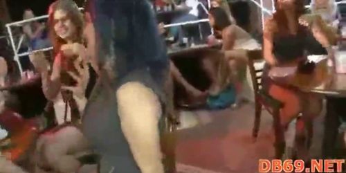 Different blow jobs at hen-party - video 21