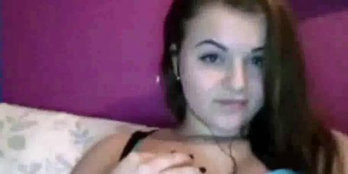 Nice Young Girl Show Tits 