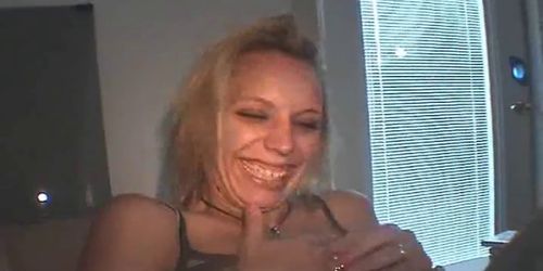 Hard Knocks Blonde Crack Whore gets Fucked