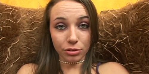 19YO HANNAH SUCKS AND SWALLOWS - BrandonIron.com