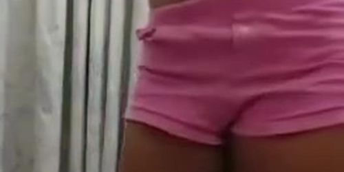 Teen with great body stripping for the camera