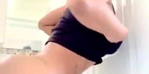 SUPER SEXY LATINA MAMI TWERK