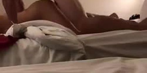 Nalgona gritona, gime y grita y disfruta delicioso sexo anal con vergon-pt