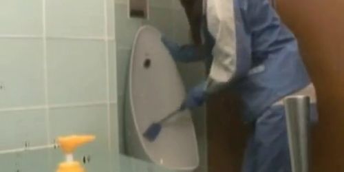 Asian toilet attendant enters the wrong part4 - video 1