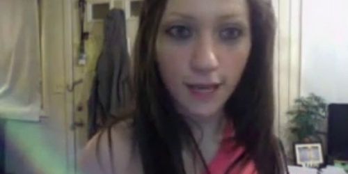 Fun Teen Girl Gets Naked