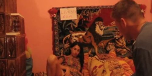 The painter and his model - video 1