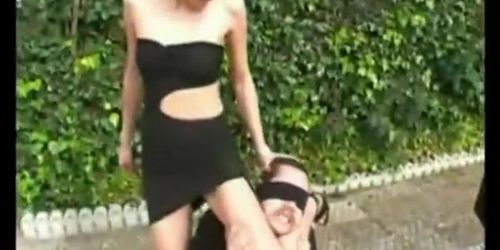 ballbusting nellyclara03