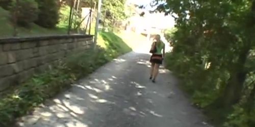 Outdoor blowjob and fucking - video 10