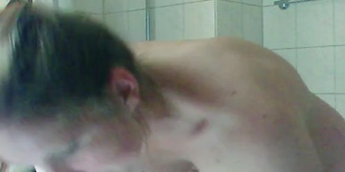 Frau Showers Voyeur Video