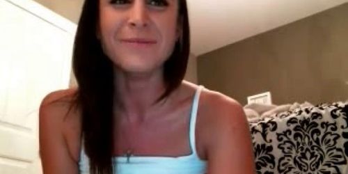 Live funny brunette webcam