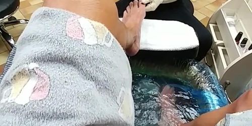 Flashing the pedicure girl