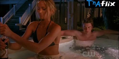 Shantel Vansanten Underwear Scene  in One Tree Hill