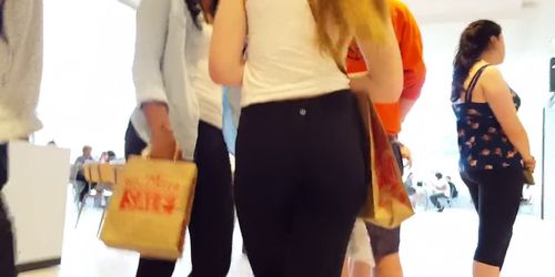 Candid - Sexy Tight Lululemon Leggings Ass