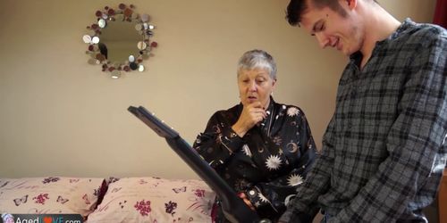 OLD NANNY - AGEDLOVE Granny Savana fucked with really hard stick (Sam Bourne, AgedLovE AgedLovE)