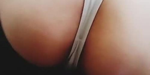 Mi esposa quiere verga, y grabar su primer video