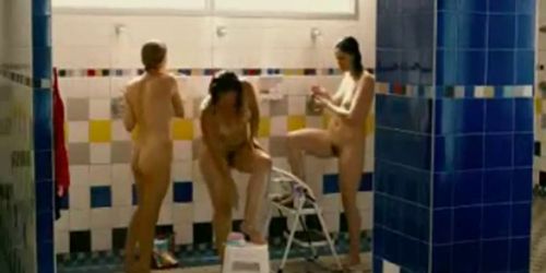 Michelle Williams, Sarah Silverman and Jennifer Podemski naked (Michelle Johnson, Sarah Dark)