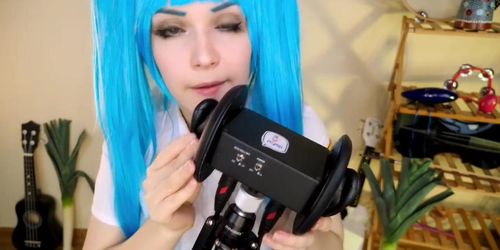 KittyKlaw ASMR - Miku Cosplay Ear Licking (PATREON) 