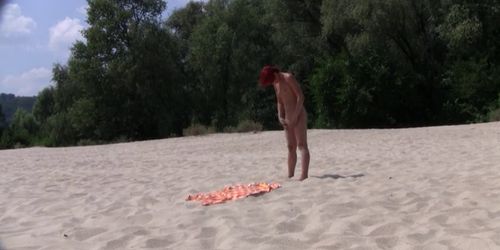 NUDIST VIDEO - Teen nudists take off their clothes and play nude - Tnaflix.com