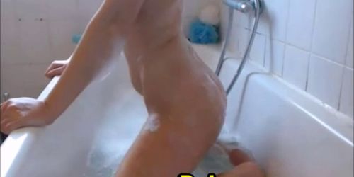 Beauty Blonde Masturbating In Bathroom