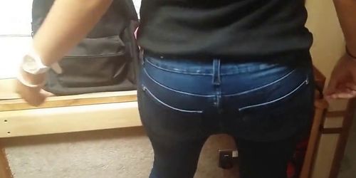 Hot Brunette 0 - video 1