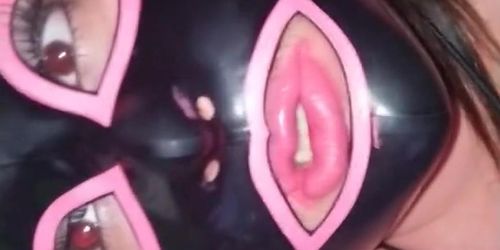 Fat Latex Bimbo Bambi Masturbation