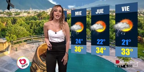 Gaby Lozoya culona marcando cameltoe en pantalon ajustado HD