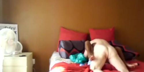 Indian wife gets intensive screaming orgasm from old guy bareback fucking