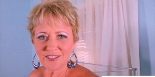 Tracy Licks is alone and Horny