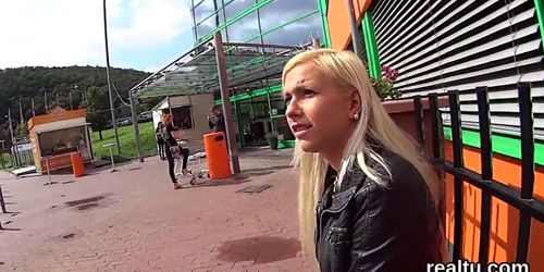 Glamorous czech teenie gets tempted in the shopping centre and screwed in pov