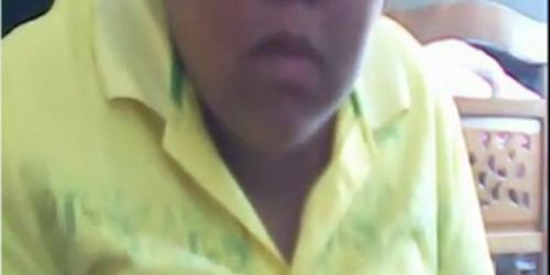 Grote Chinese Cam Girl knippert haar tieten