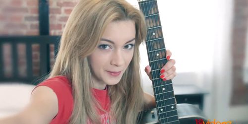 18videoz - Sonya Sweet - Music is the way to anal