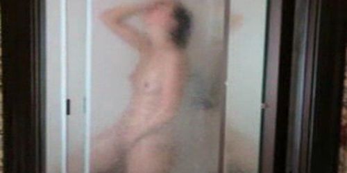 Mi chica en la ducha