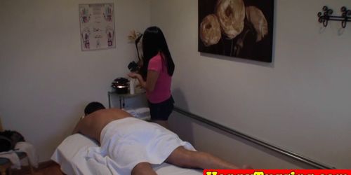 Petite asian pussyfucked during massage