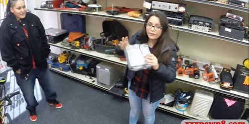 Couple bitches try to steal and slammed at the pawnshop