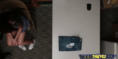 Horny officer knows how to deal with hot teens (Lily Adams)