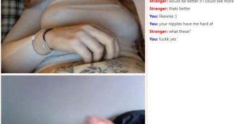 Hot Omegle Girl Flashes Tits and Blows BF