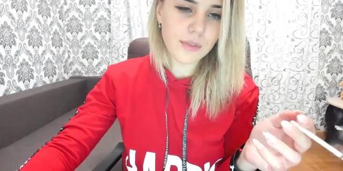 A beautiful smoking addict (LuxuryGirl )