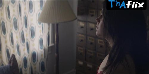 Abbi Jacobson Underwear Scene  in 6 Balloons
