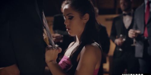 Businessman taunt and public fucks a sexy escort chick (Alina Lopez)