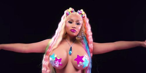 MORE NICKI MINAJ JERKOFF MATERIAL. #YESGODLY