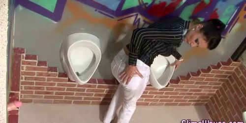 Gloryhole bukkaked slut fingers