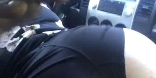 Pawg hooker with meaty pussy throat bbc in car 