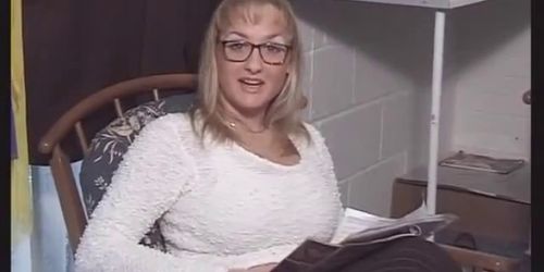 English housewife Sarah Beatie gets interviewed before taking hard cock!