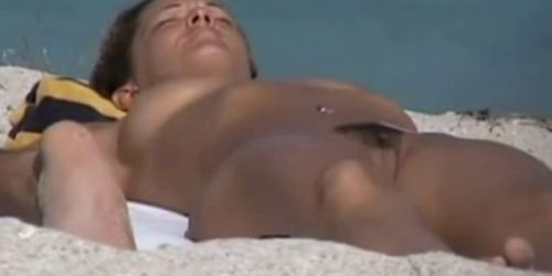 Girls On Nude Beach - video 2