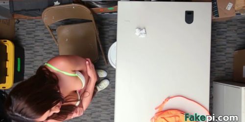 Delicious pussy pleasing young dude