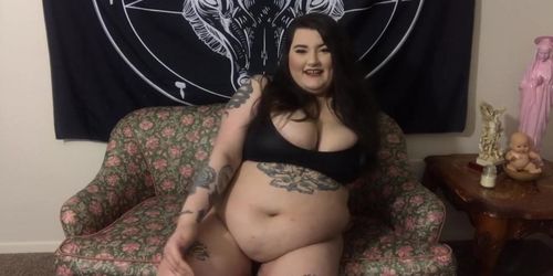 Piggy brags about getting fatter