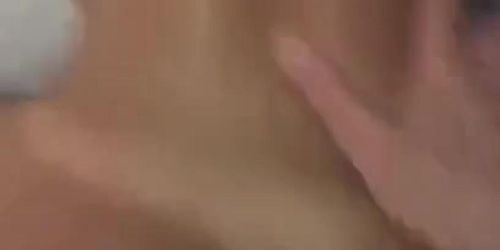RABUDA GOSTOSA AMADORA MORENA DE 4 BRONZEADA